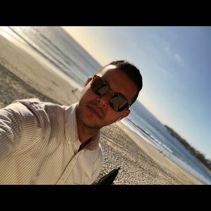 Meet your Posher, Ahmed